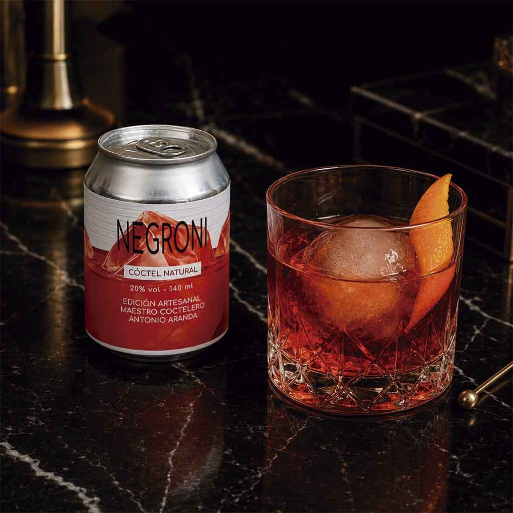 Cocteles a domicilio negroni Servir Negroni listo para tomar en casa