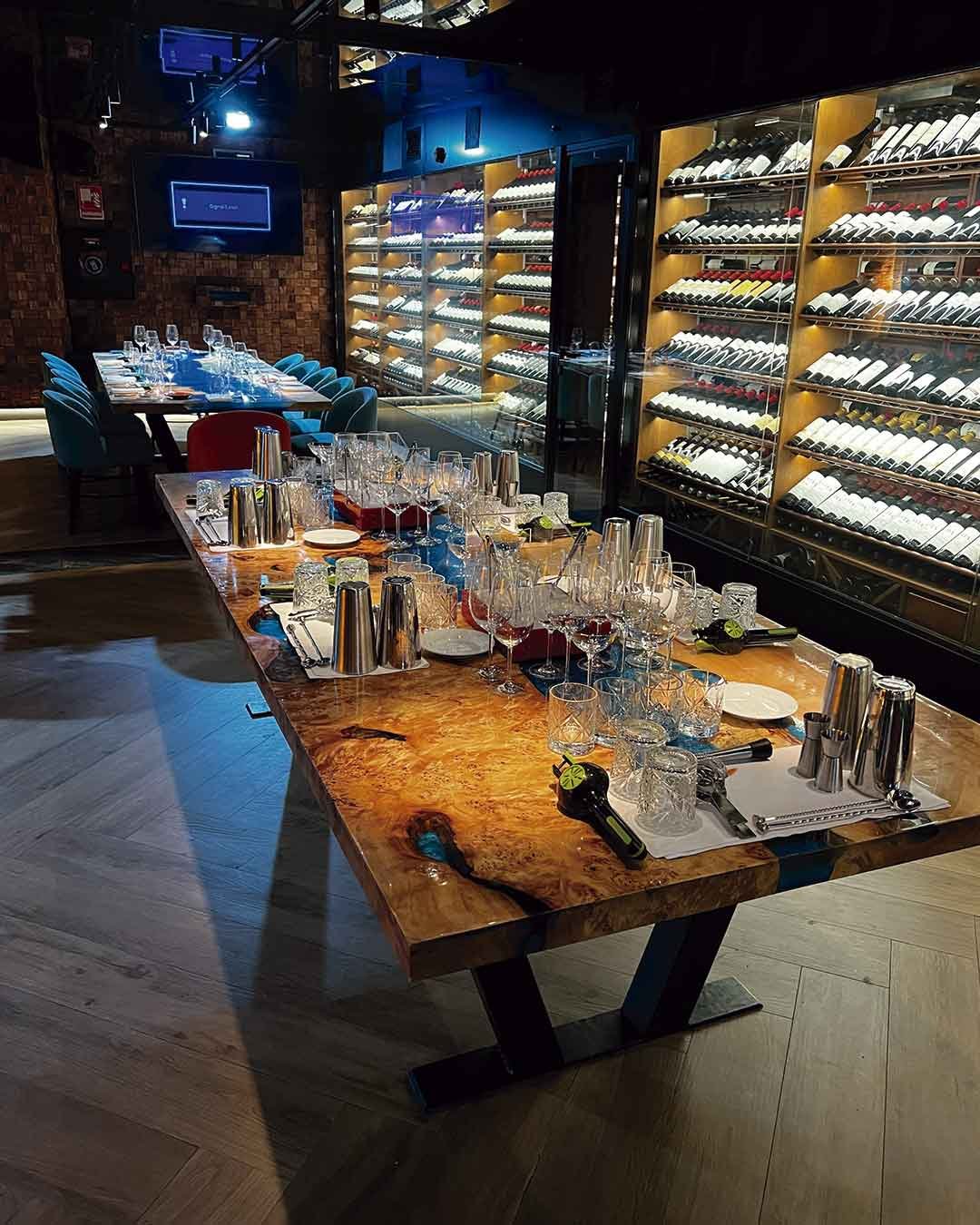 Eventos corporativos en madrid Espacio preparado para una experiencia de coctelería corporativa en Madrid